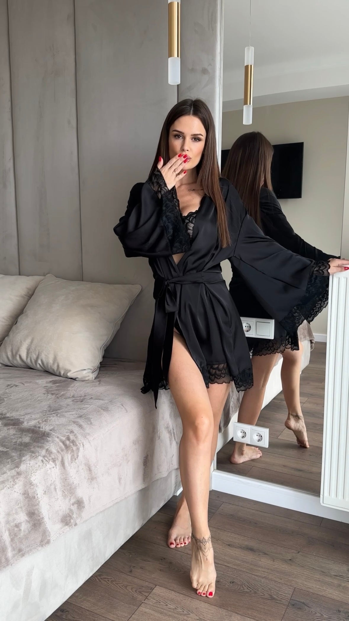 Silky Robe Queen